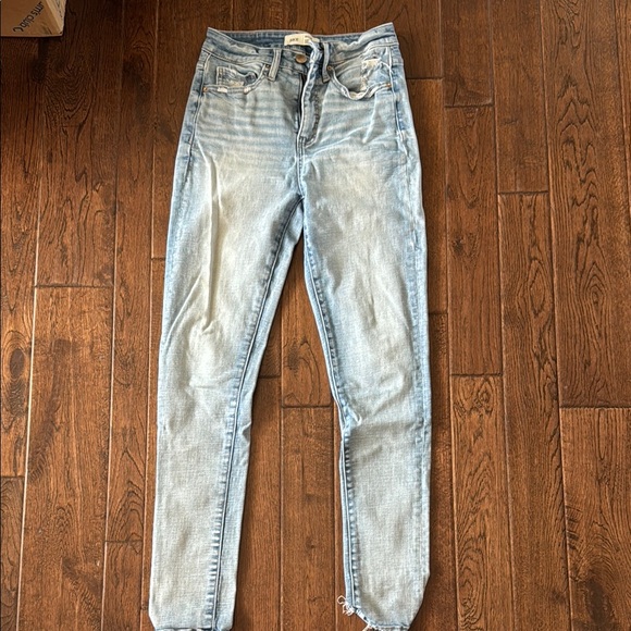 BKE Billie Ankle Skinny Jeans with Distressed Design - Picture 1 of 5